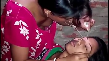 indian village girl shaping eyebrows